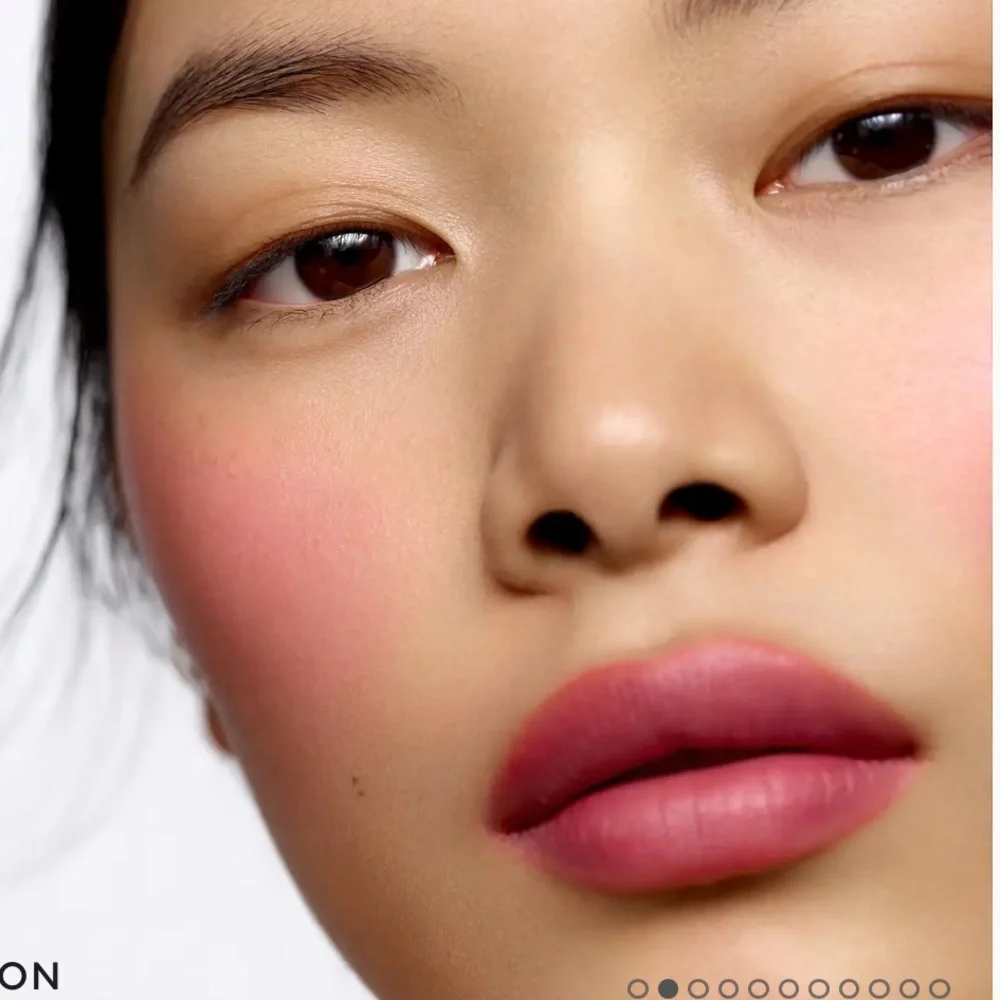 Rose Inc Blush Divine Radiant Lip & Cheek Color in Azalea (Berry)